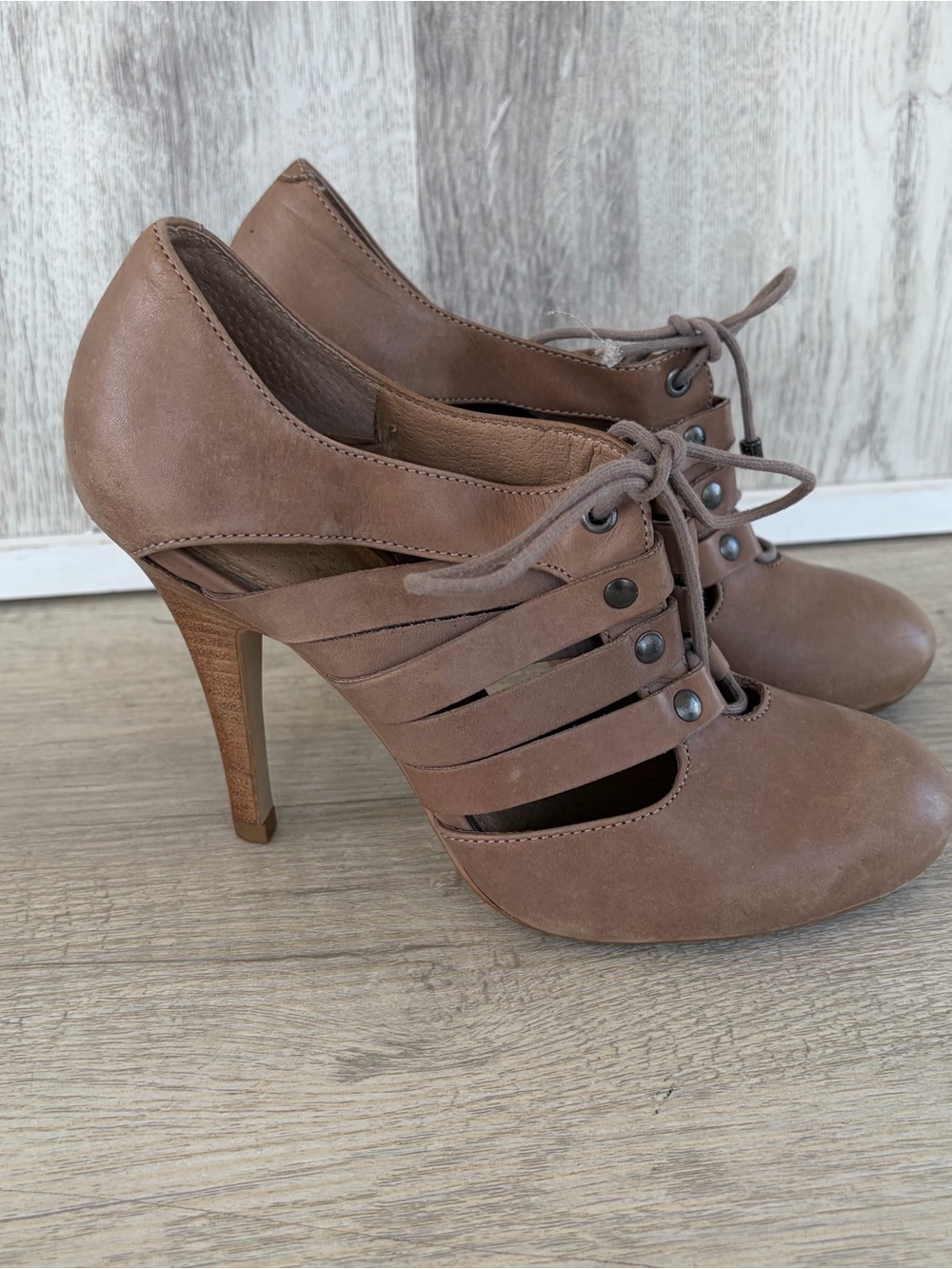 Topshop cutout booties Lace-up taupe leather stiletto heel Womens 36